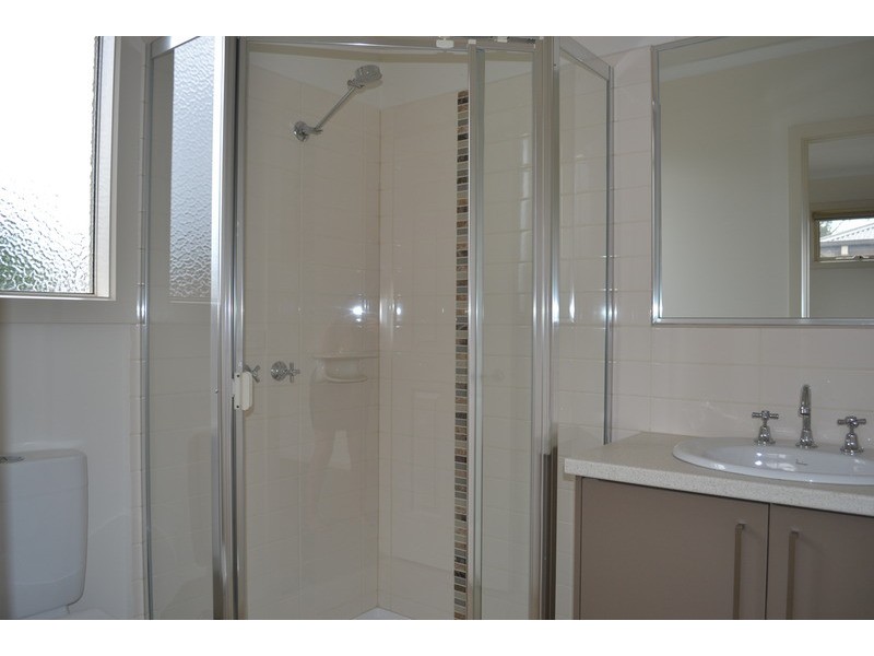 1/15-17  Manchester Road, Mooroolbark VIC 3138