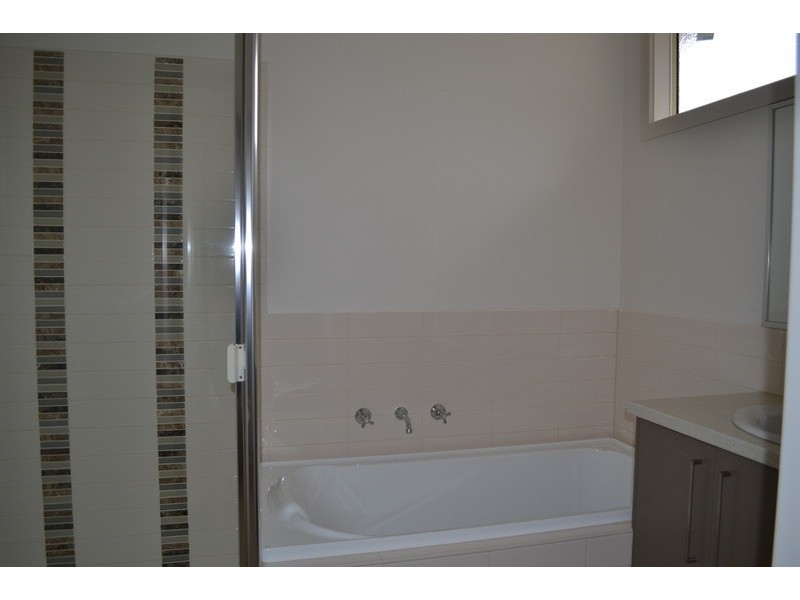 1/15-17  Manchester Road, Mooroolbark VIC 3138