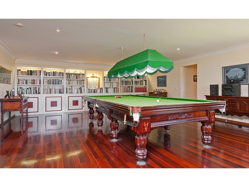 2 Drysdale Place, Mooroolbark VIC 3138