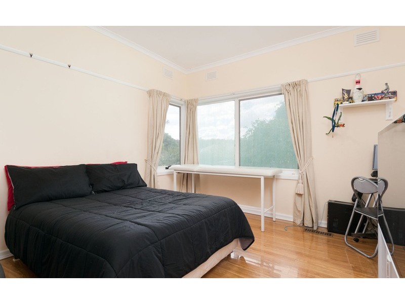 21 Alford Avenue, Mooroolbark VIC 3138