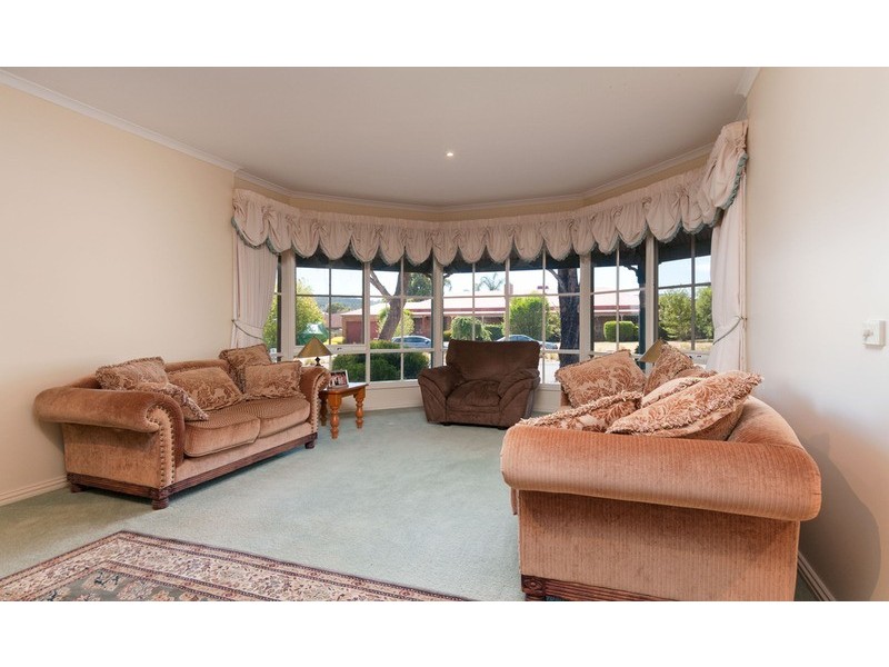 58 Lakeview Drive, Lilydale VIC 3140