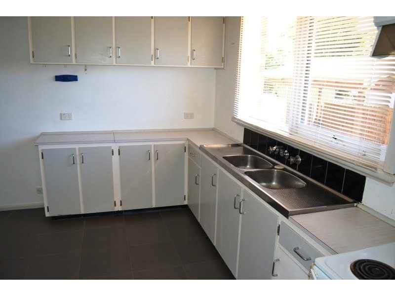 1/9 Geoffrey Drive, Kilsyth VIC 3137