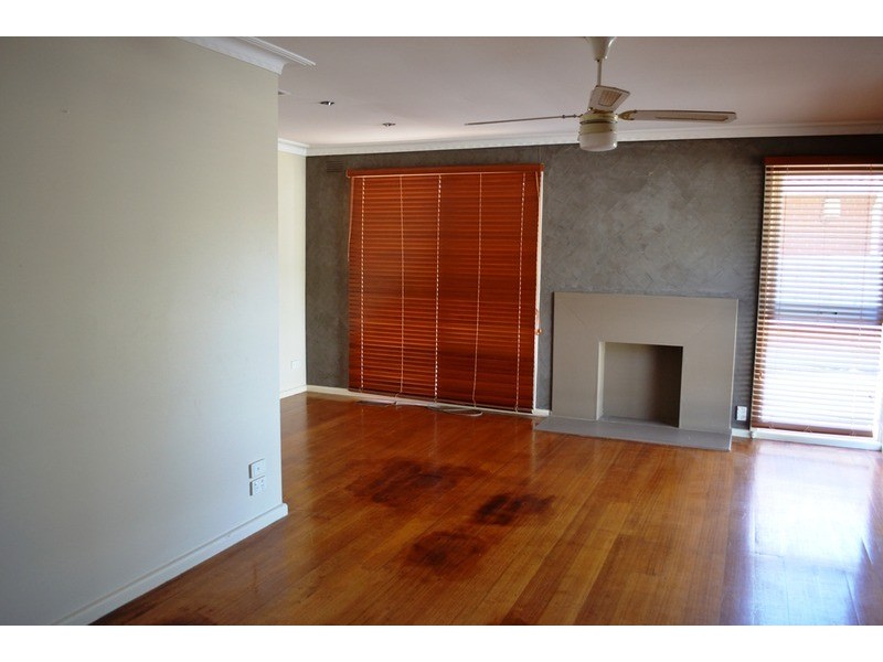1/9 Geoffrey Drive, Kilsyth VIC 3137