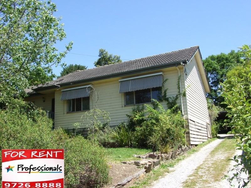 17 Hansen Road, Kilsyth VIC 3137