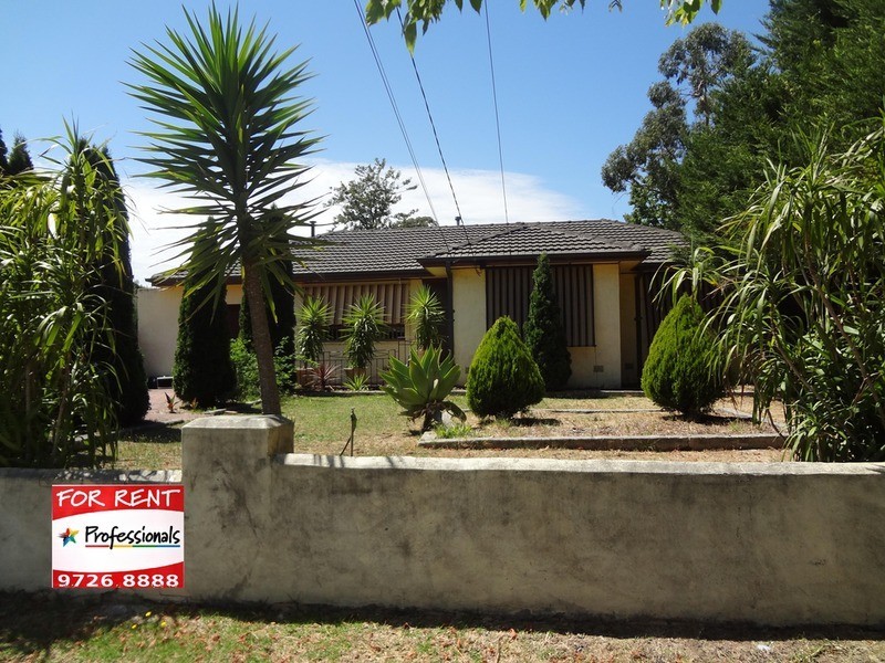 26 Blackburn Road, Mooroolbark VIC 3138