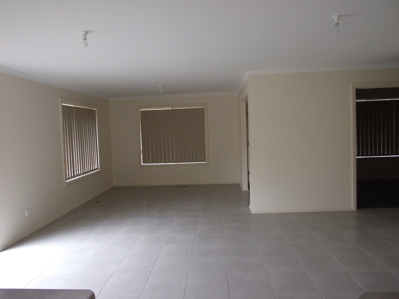 8 Jean Court, Mooroolbark VIC 3138