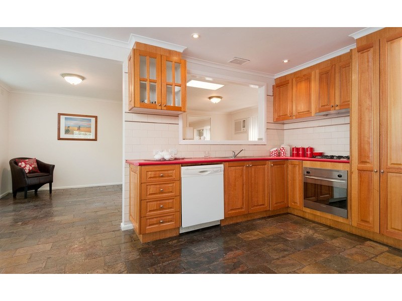 50 Kipling Avenue, Mooroolbark VIC 3138