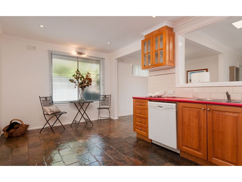 50 Kipling Avenue, Mooroolbark VIC 3138