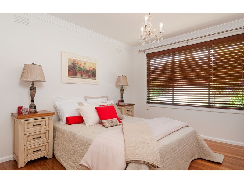 50 Kipling Avenue, Mooroolbark VIC 3138