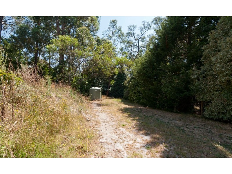 2/31 Fernhill Road, Mount Evelyn VIC 3796