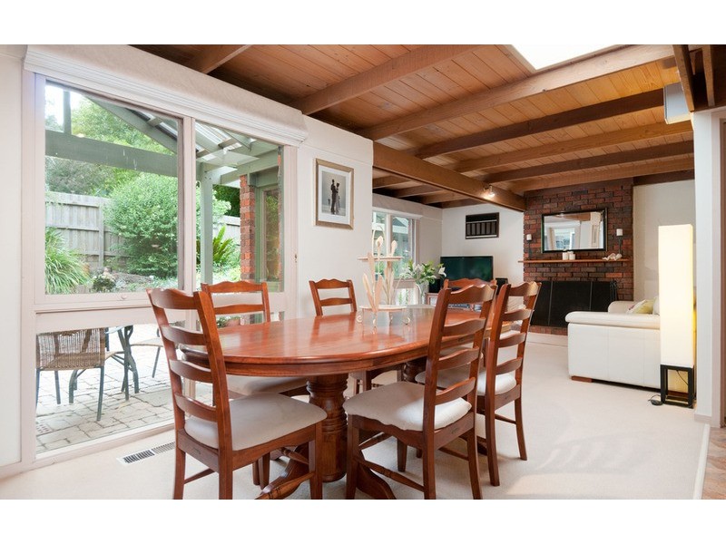 17 Willow Court, Kilsyth VIC 3137