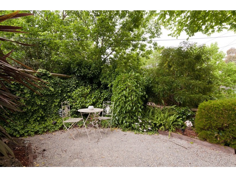 17 Willow Court, Kilsyth VIC 3137