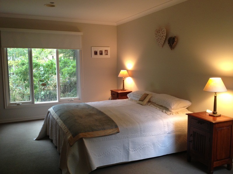 12 Dromsally Rise, Warranwood VIC 3134