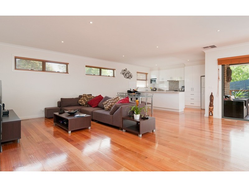56a Longfellow Avenue, Mooroolbark VIC 3138