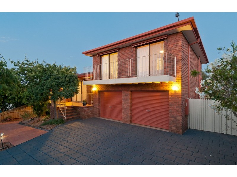 14 Crown Point, Chirnside Park VIC 3116