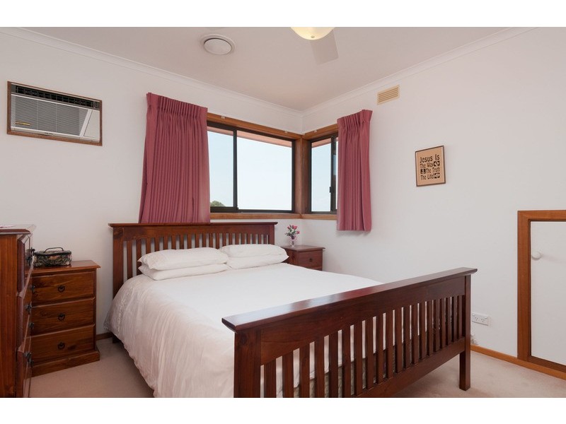 14 Crown Point, Chirnside Park VIC 3116