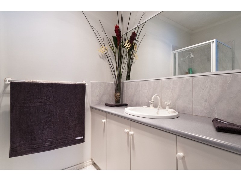 28 Angelica Crescent, Croydon Hills VIC 3136