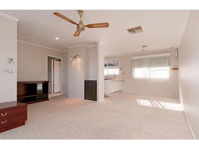220 Manchester Road, Mooroolbark VIC 3138