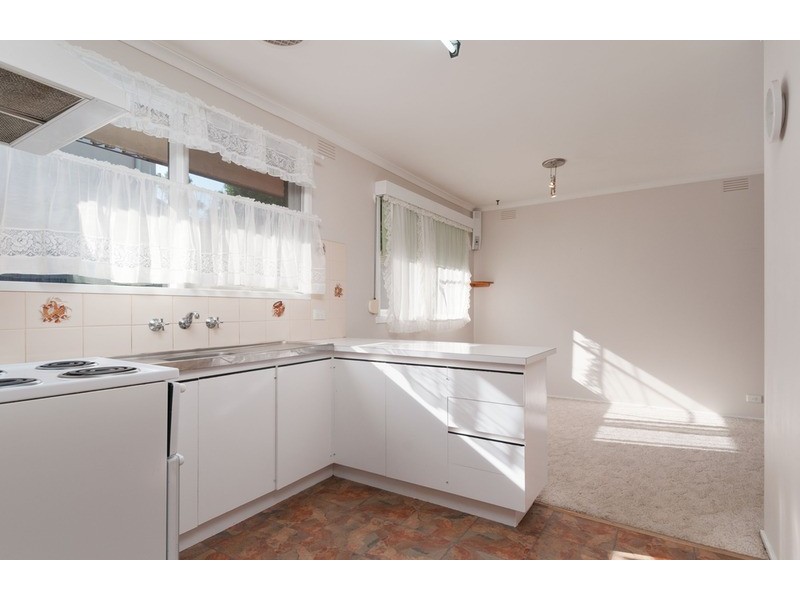 220 Manchester Road, Mooroolbark VIC 3138