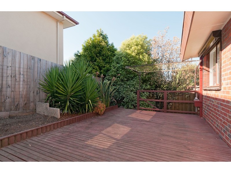 220 Manchester Road, Mooroolbark VIC 3138