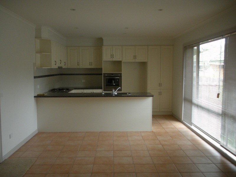 3 Shakespeare Avenue, Mooroolbark VIC 3138