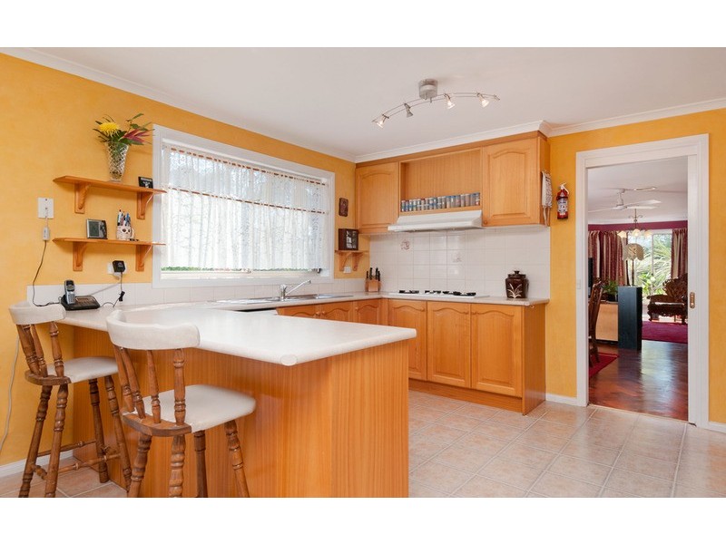 6 Allenby Road, Lilydale VIC 3140