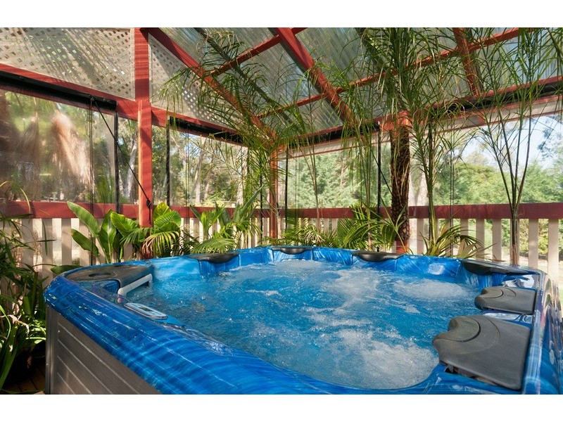 6 Allenby Road, Lilydale VIC 3140