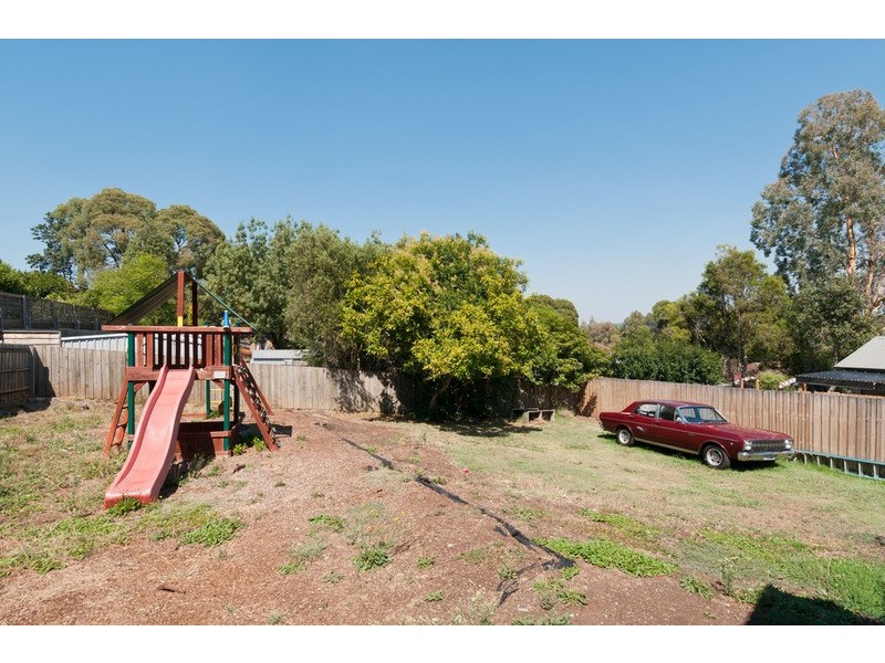 22a Savanna Drive, Mooroolbark VIC 3138