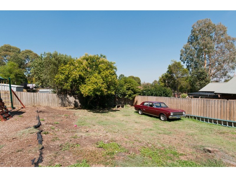 22a Savanna Drive, Mooroolbark VIC 3138