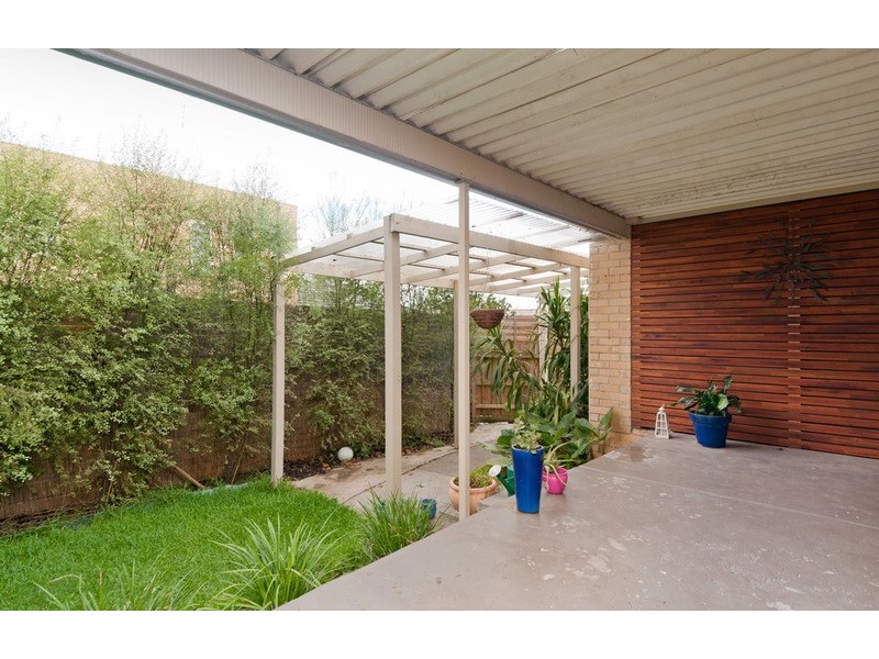 43 Longfellow Avenue, Mooroolbark VIC 3138