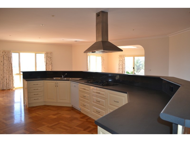 300 Edward Road, Chirnside Park VIC 3116