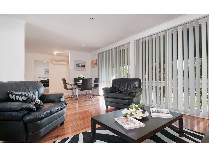 30 Sweetland Road, Mooroolbark VIC 3138