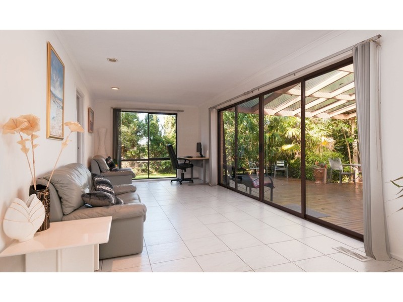 30 Sweetland Road, Mooroolbark VIC 3138