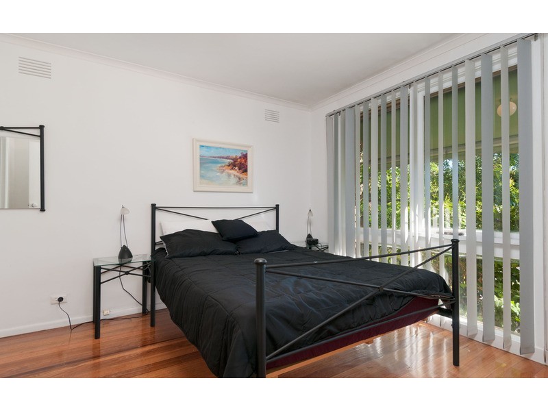 30 Sweetland Road, Mooroolbark VIC 3138