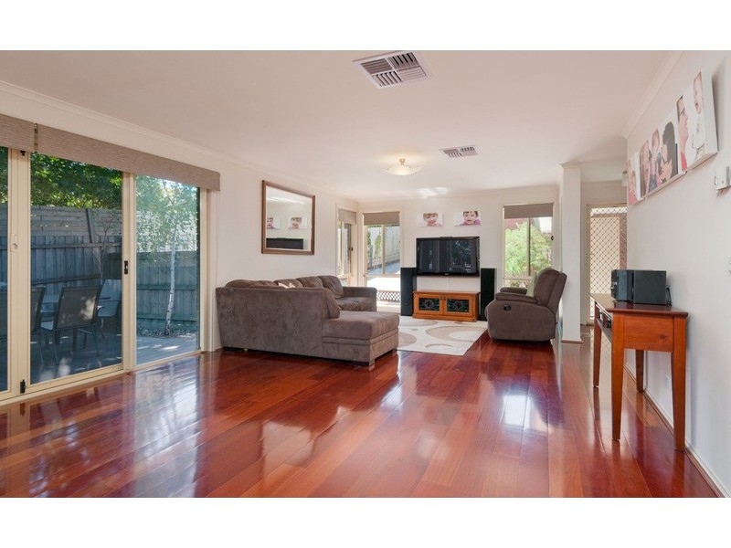 16a Greenville Street, Mooroolbark VIC 3138