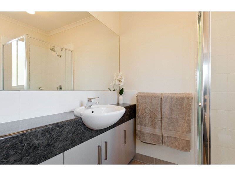 16a Greenville Street, Mooroolbark VIC 3138