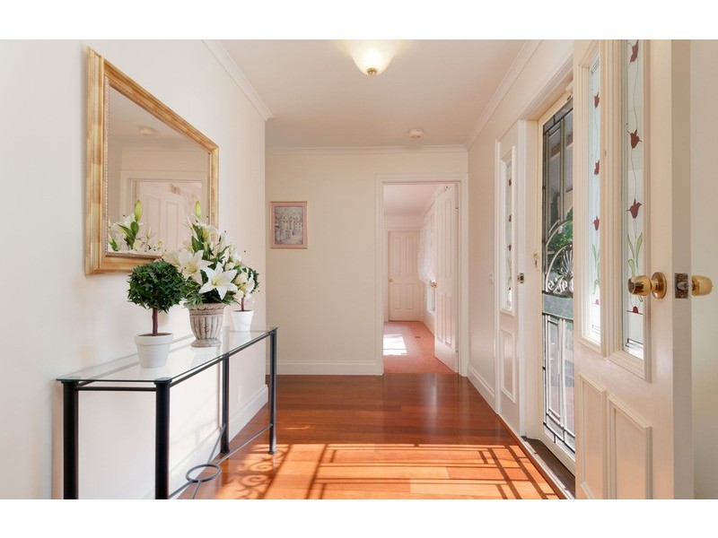 22 Yarraridge Drive, Chirnside Park VIC 3116