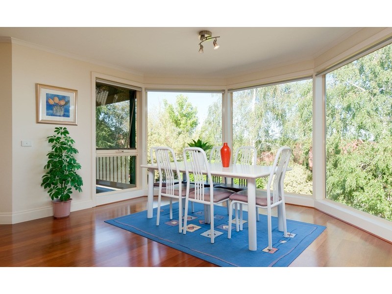 22 Yarraridge Drive, Chirnside Park VIC 3116