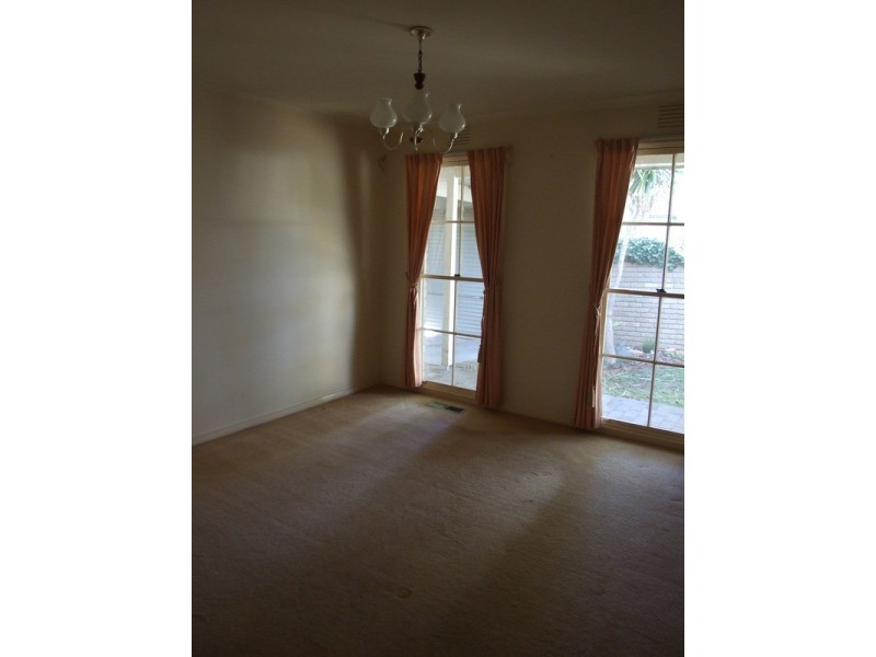 6 Highland  Avenue, Croydon VIC 3136