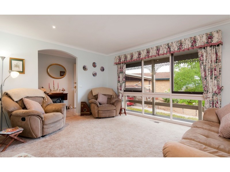 54 Woodville Road, Mooroolbark VIC 3138