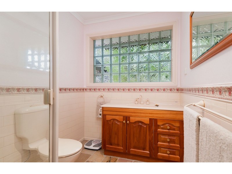 54 Woodville Road, Mooroolbark VIC 3138