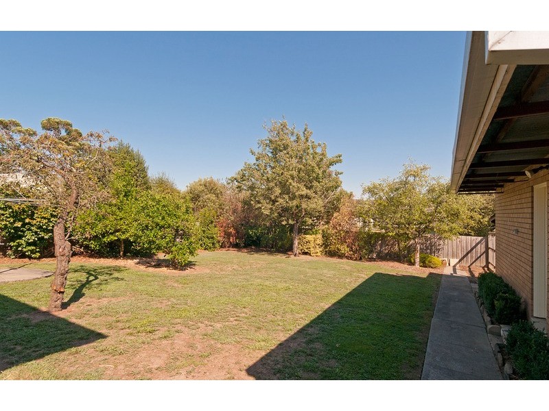 1 Kambora Court, Mooroolbark VIC 3138