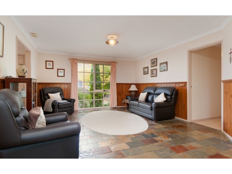 31 Drummerhill Lane, Mooroolbark VIC 3138