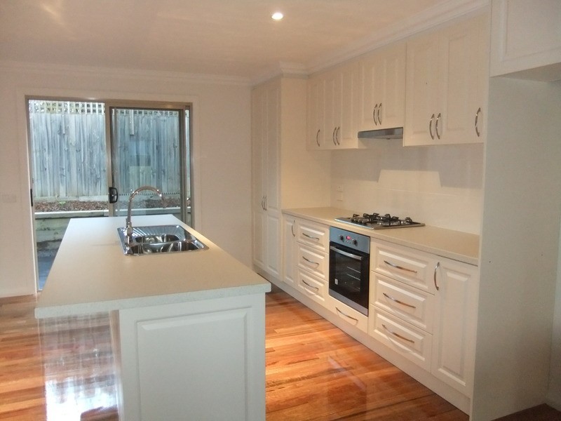 38a Zina Grove, Mooroolbark VIC 3138