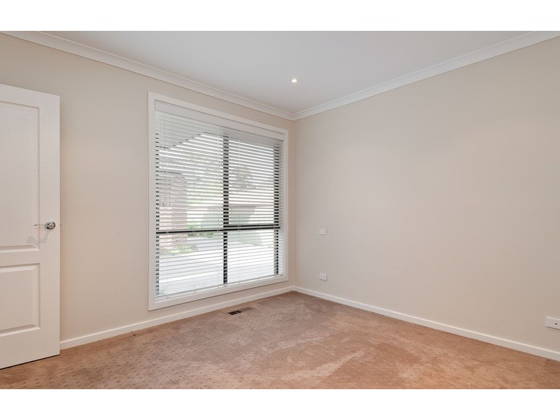 3/7 El Centro, Chirnside Park VIC 3116