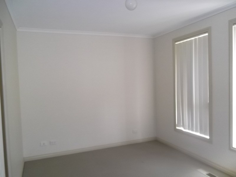 2/12 Victoria  Road, Lilydale VIC 3140