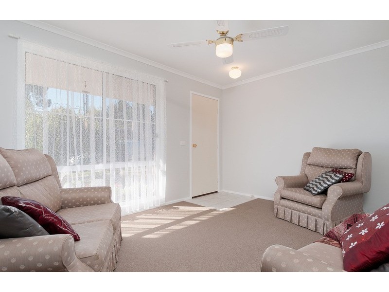 1a Monaro Court, Mooroolbark VIC 3138