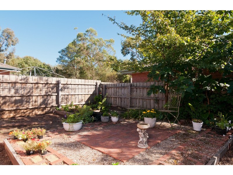 1a Monaro Court, Mooroolbark VIC 3138