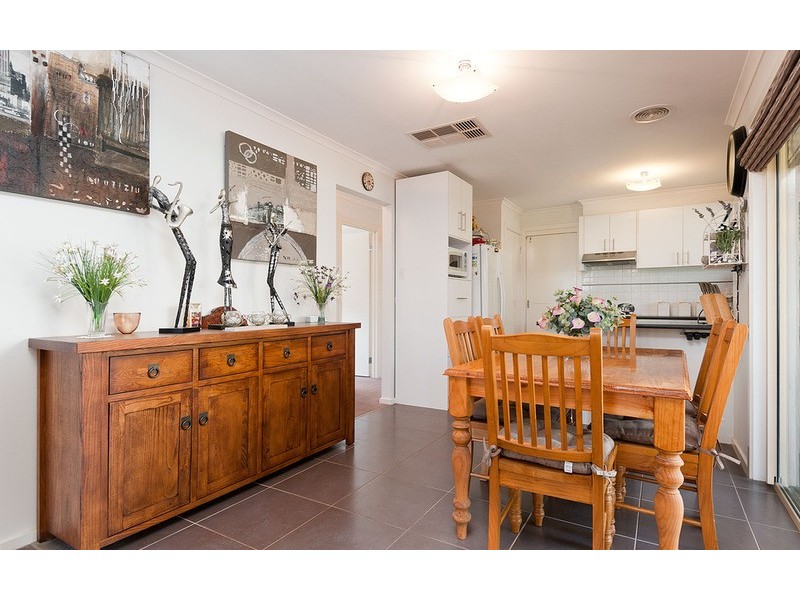 16a Wimbledon Court, Mooroolbark VIC 3138