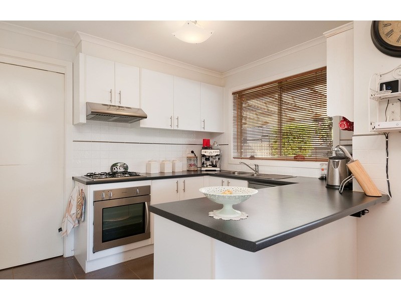 16a Wimbledon Court, Mooroolbark VIC 3138